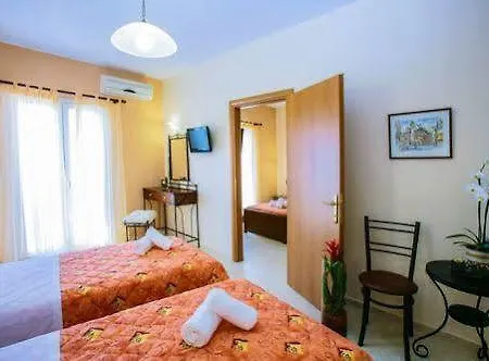 Finikas Hotel