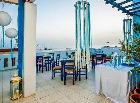 Finikas Hotel Tinos