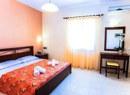 Hotel Finikas